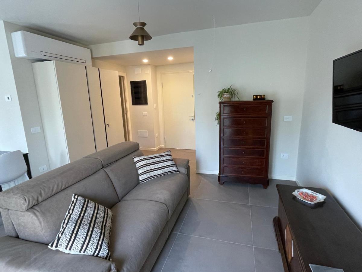 Lucia Holiday Apartments Lazise Exterior foto