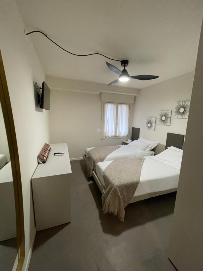 Lucia Holiday Apartments Lazise Exterior foto